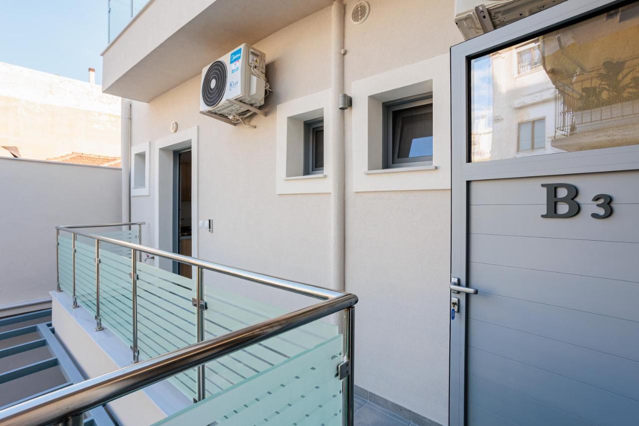 Georgia Seaview Apartment B3 칼라마타 외부 사진